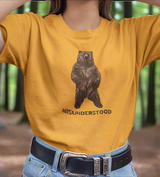 Misunderstood - Grizzly Bear - Outdoors - Graphic t-shirt