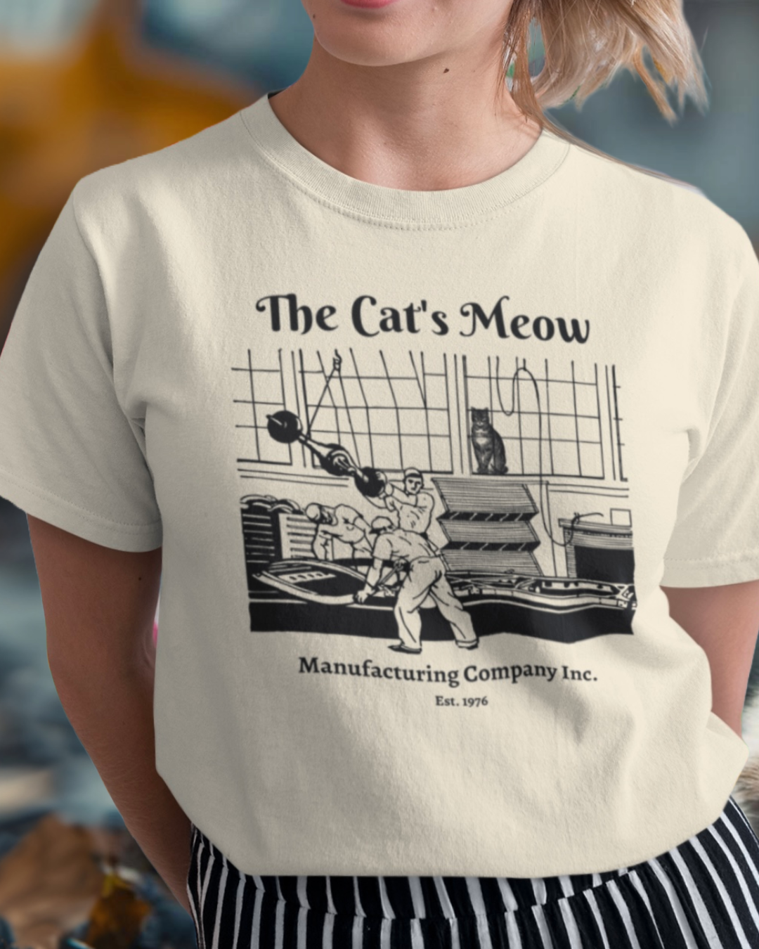 The Cat's Meow Manufacturing - Cat - Graphic t-shirt